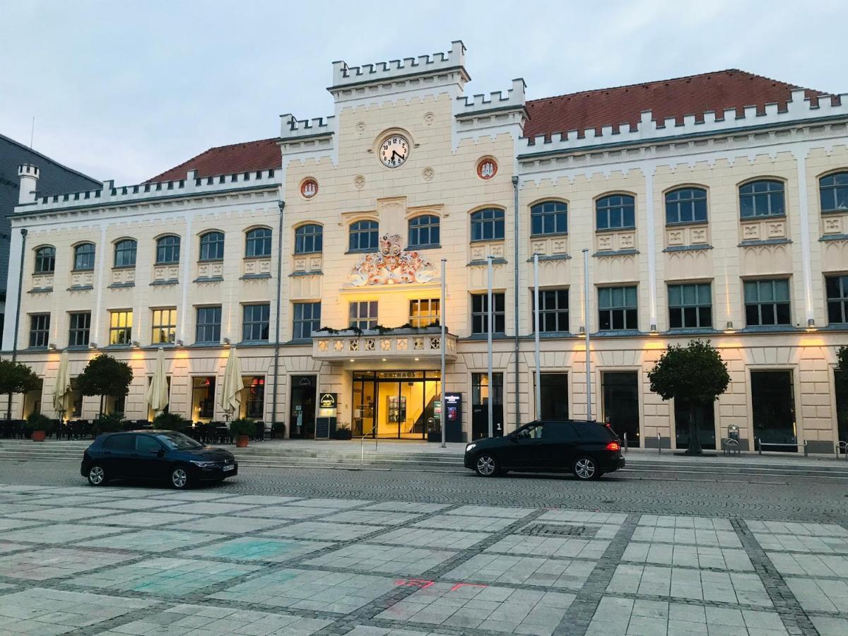 "Glueck Auf" Lichtdurchflutete Schicke Ferienwohnung In Zwickau Ngoại thất bức ảnh